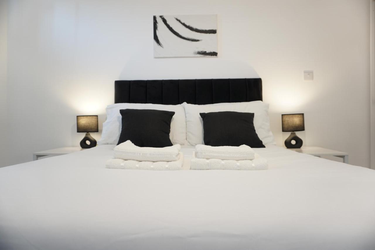 Modern City Apartment Hemel Hempstead Buitenkant foto