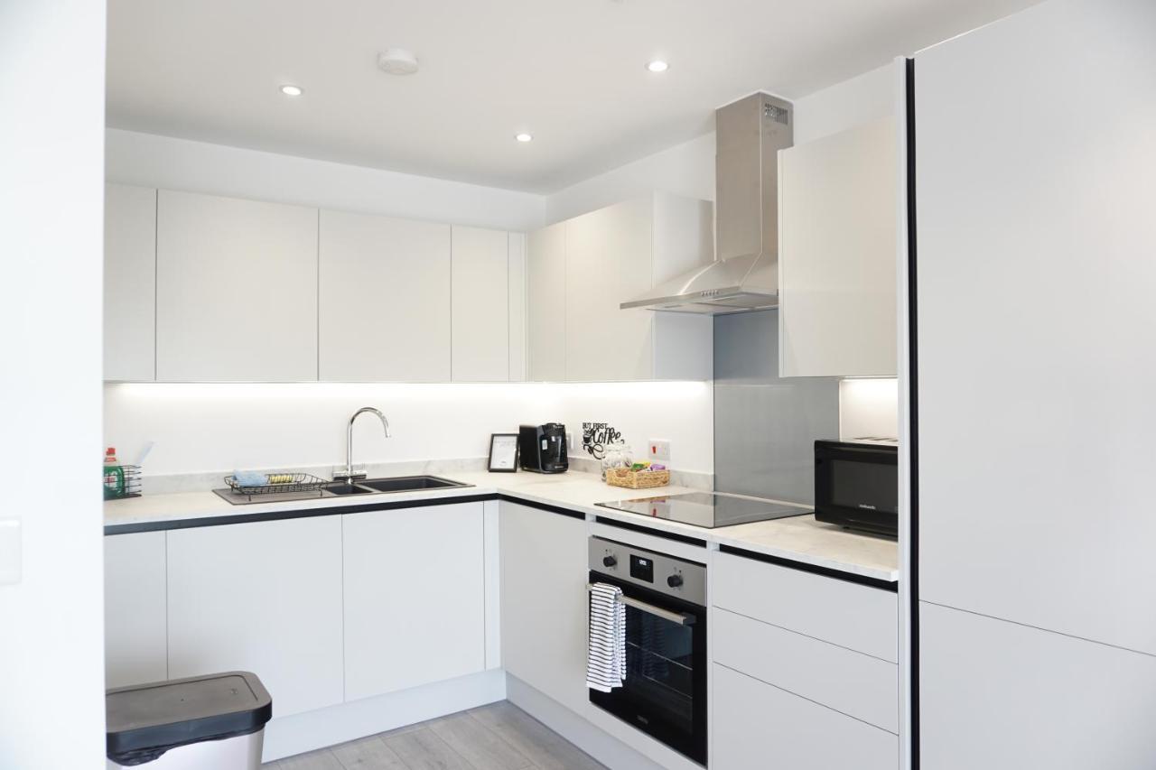 Modern City Apartment Hemel Hempstead Buitenkant foto